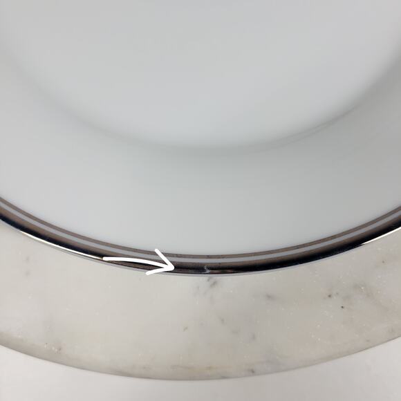 Williams Sonoma Open Kitchen Salad Plate 9" Gold Trim Porcelain 2-Pc Dinnerware - Picture 16 of 16